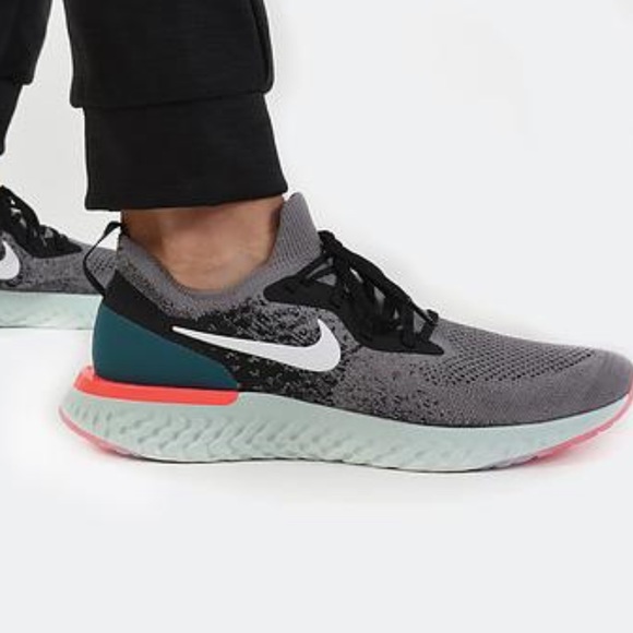 nike epic react flyknit gunsmoke